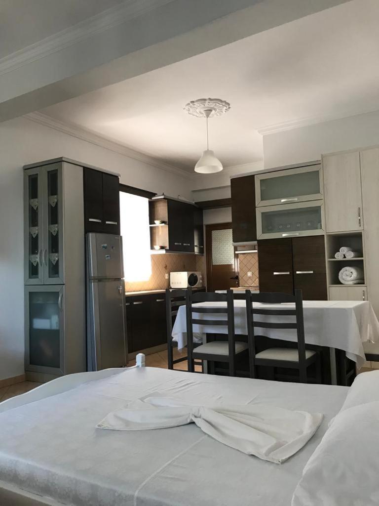 Alfa Apartaments Sarandë Eksteriør billede